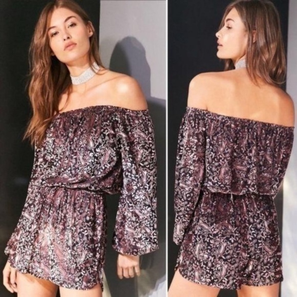 NWT Ecote Paisley Velvet & Sheer Romper Black & Purple Shimmer Size Small